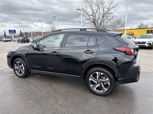 Used 2026 Subaru Crosstrek 2.0i Premium image 8