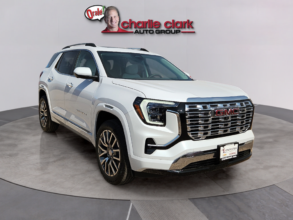 New 2027 GMC Terrain Denali w/ LPO, Floor Liner Package AWD/4WD image 7