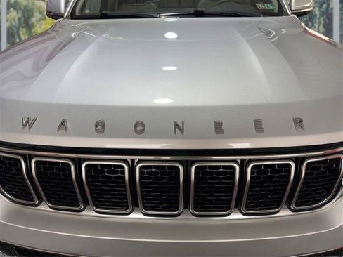 Used 2022 Jeep Wagoneer Series II w/ Premium Group I AWD/4WD image 25