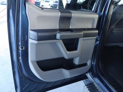 Used 2016 Ford F150 XLT image 27