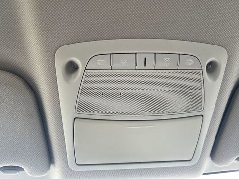 Used 2019 Nissan Sentra SR image 13