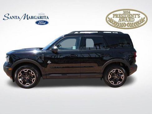 Certified 2025 Ford Bronco Sport Outer Banks w/ Outer Banks Tech Package+ AWD/4WD image 1