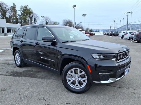Used 2022 Jeep Grand Cherokee L Limited w/ Trailer Tow Group (B) image 2