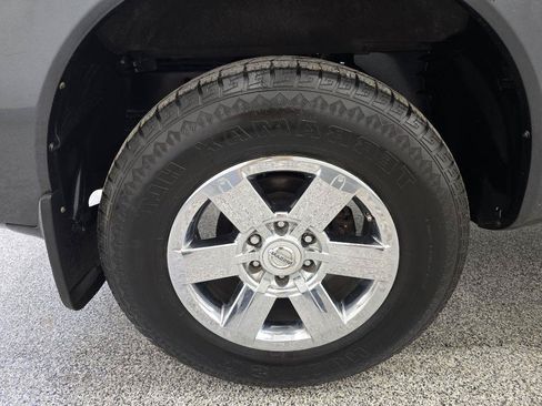 Used 2012 Nissan Titan SV RWD image 27