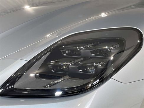 New 2026 Porsche Panamera 4 image 11
