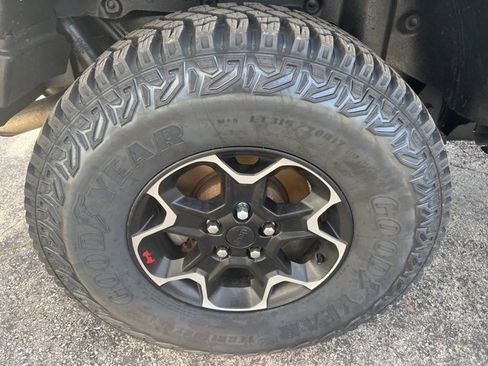 Used 2020 Jeep Wrangler Unlimited Rubicon w/ Quick Order Package 28Y Recon image 23