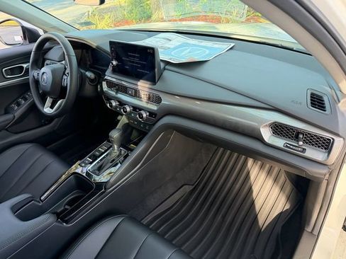 New 2026 Acura Integra FWD image 8