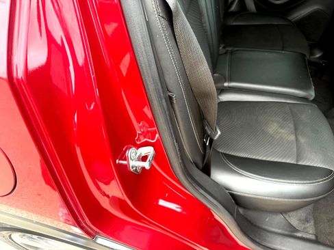 Used 2013 Buick Encore FWD image 17