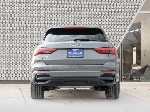 New 2025 Audi Q3 2.0T Premium image 29