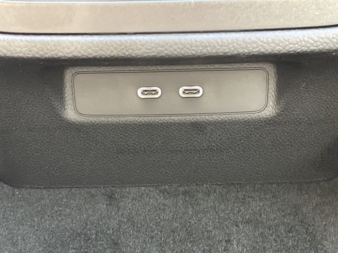 New 2026 Mercedes-Benz E 350 4MATIC Sedan image 38