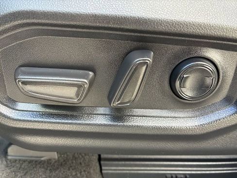 Used 2024 Toyota Tundra Limited image 20