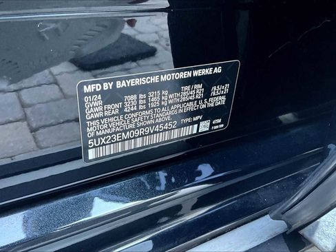 Used 2024 BMW X7 xDrive40i image 65