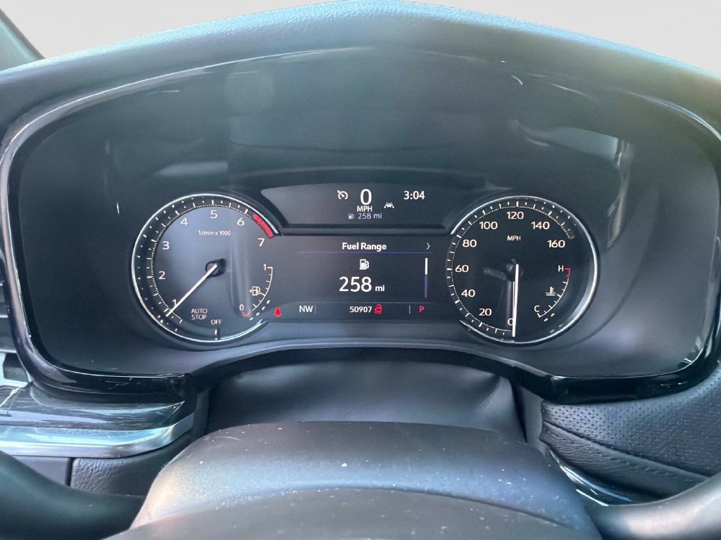 Used 2022 Cadillac XT5 Premium Luxury FWD image 29