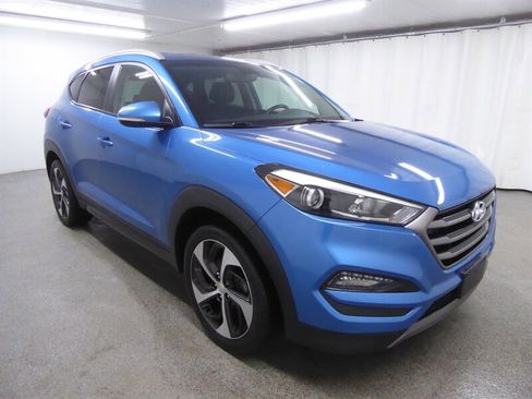 Used 2016 Hyundai Tucson Sport image 1