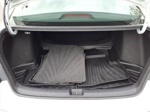 Used 2023 Honda Civic Sport image 19