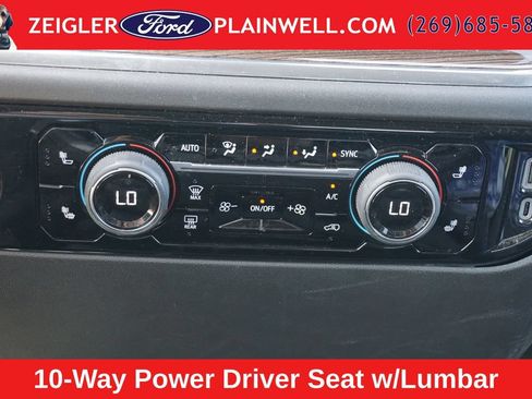 Used 2024 Chevrolet Silverado 1500 LT AWD/4WD image 21