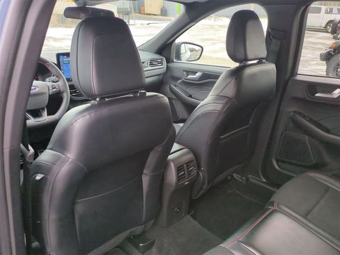 Used 2023 Ford Escape ST-Line w/ Tech Pack #1 image 17