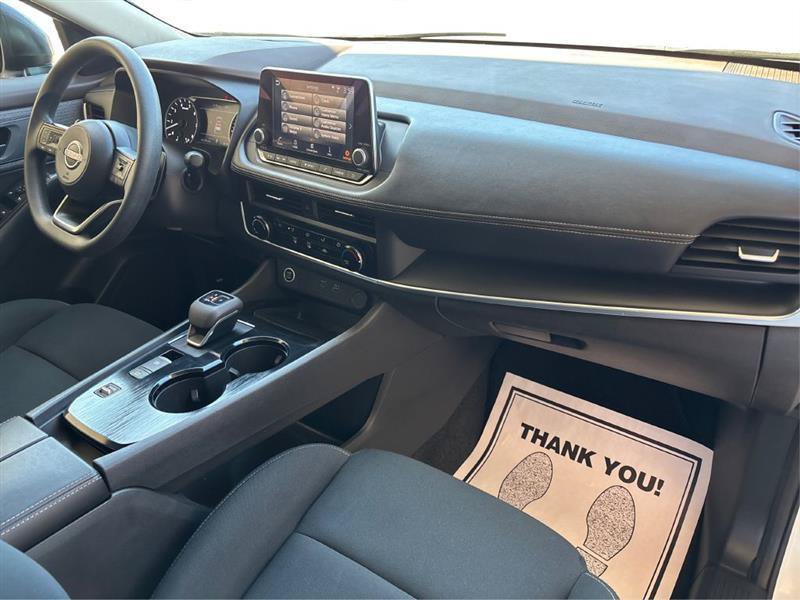 Used 2023 Nissan Rogue S FWD image 12