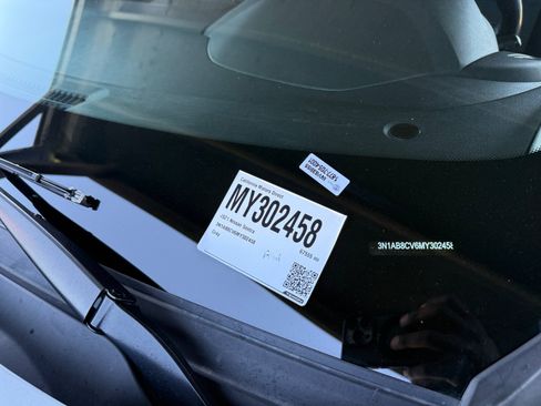 Used 2021 Nissan Sentra SV FWD image 22