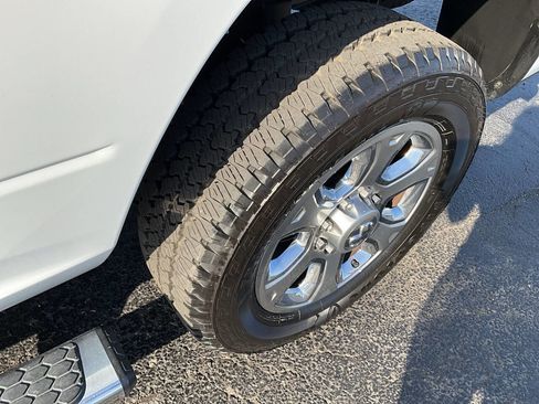 Used 2015 RAM 2500 Big Horn image 36