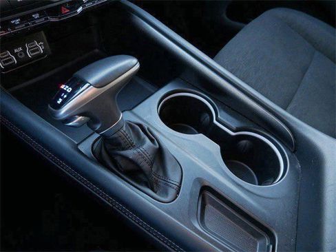 Used 2024 Dodge Durango SXT image 22