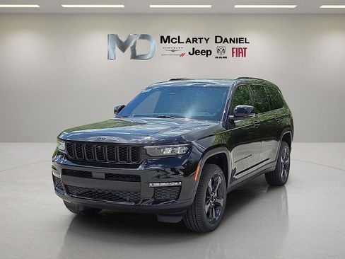New 2025 Jeep Grand Cherokee L Limited w/ Luxury Tech Group II AWD/4WD image 2