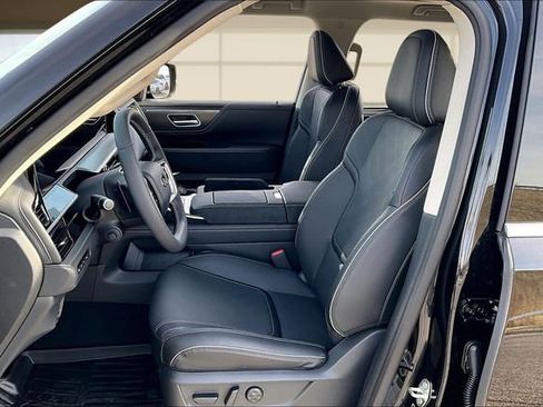 New 2026 INFINITI QX80 Luxe image 25