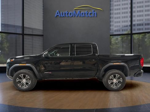 Used 2024 GMC Canyon AT4 AWD/4WD image 7