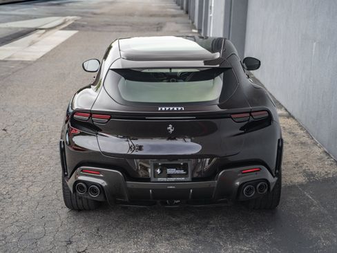 Certified 2024 Ferrari Purosangue AWD/4WD image 4