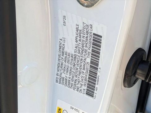 Used 2025 Acura TLX w/ Technology Package image 17