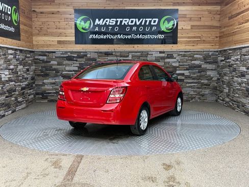 Used 2017 Chevrolet Sonic LT FWD image 9