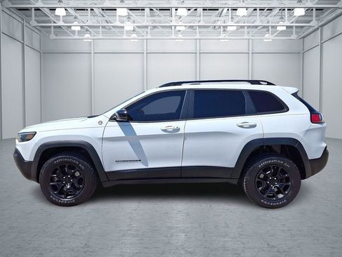 Used 2022 Jeep Cherokee Trailhawk w/ Premium Leather Package AWD/4WD image 9