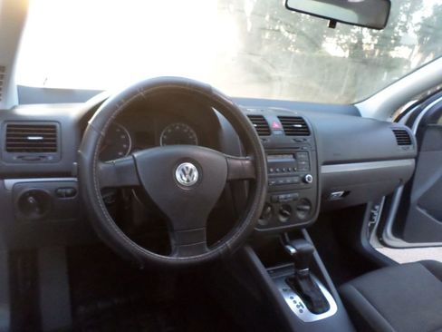 Used 2006 Volkswagen Rabbit image 14