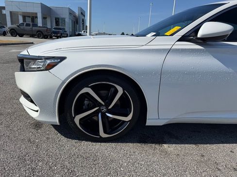 Used 2019 Honda Accord Sport image 24