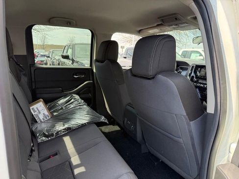 New 2026 Nissan Frontier SV image 5