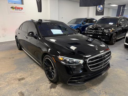 Used 2023 Mercedes-Benz S 580 4MATIC Sedan image 6