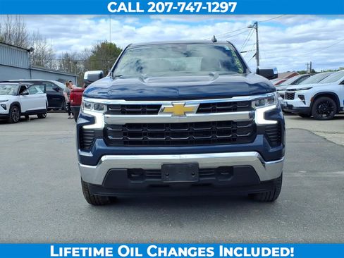 Used 2023 Chevrolet Silverado 1500 LT AWD/4WD image 2