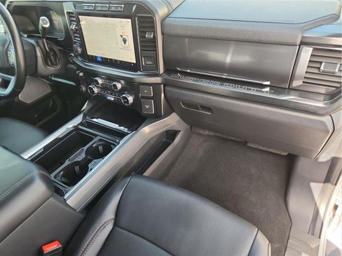 Used 2023 Ford F250 Lariat w/ Lariat Ultimate Package AWD/4WD image 30