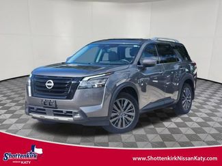 Used 2022 Nissan Pathfinder SL w/ SL Premium Package FWD video 1