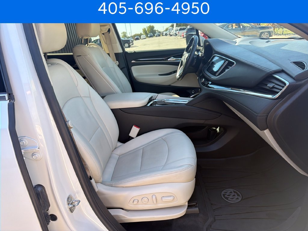 Used 2022 Buick Enclave Premium w/ Experience Buick Package AWD/4WD image 33