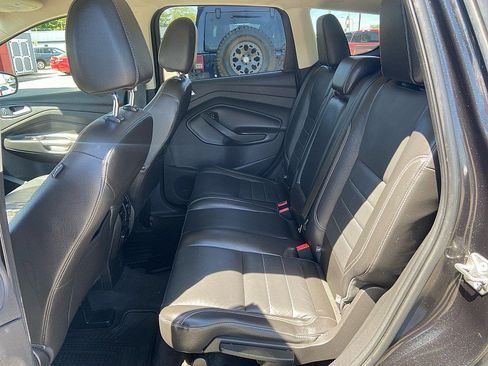 Used 2015 Ford Escape Titanium AWD/4WD image 17