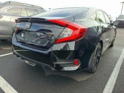 Used 2020 Honda Civic Sport image 5
