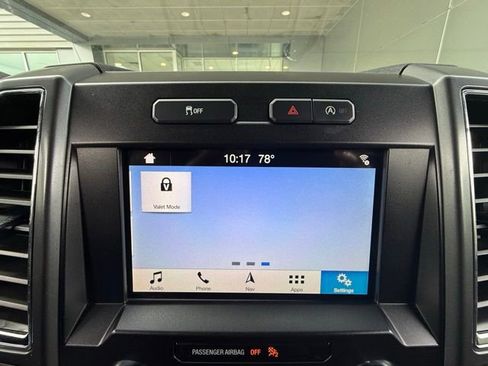 Certified 2019 Ford F150 XLT w/ Equipment Group 302A Luxury image 31