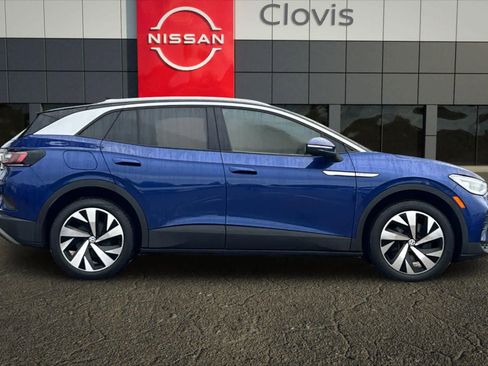 Used 2022 Volkswagen ID.4 Pro S image 9