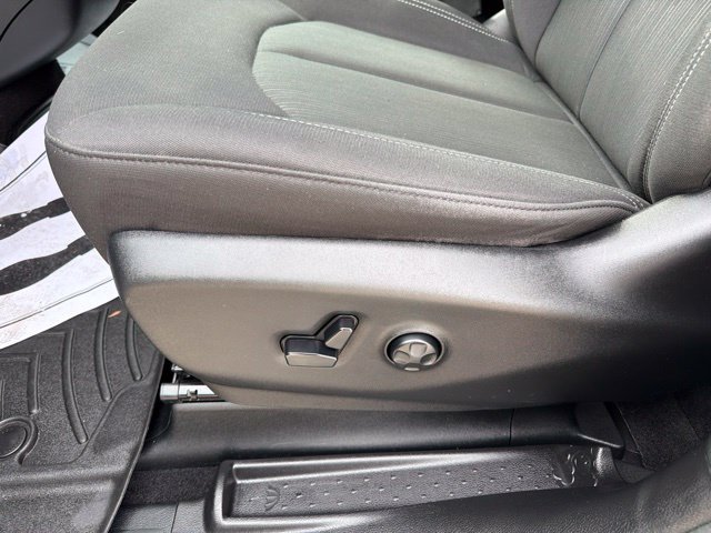 Used 2019 Chrysler Pacifica Touring Plus w/ S Appearance Package FWD image 15