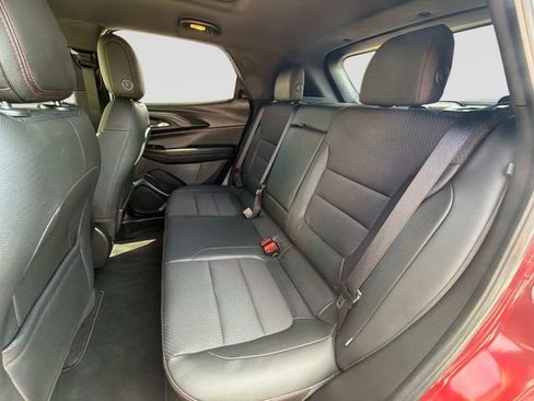 Used 2022 Chevrolet TrailBlazer RS w/ Sun and Liftgate Package FWD image 15