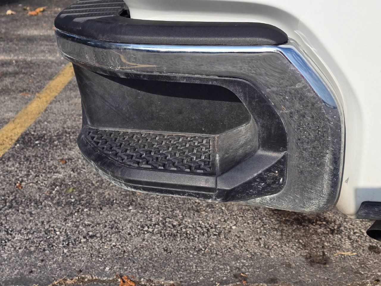 Used 2025 Chevrolet Silverado 1500 W/T RWD image 9