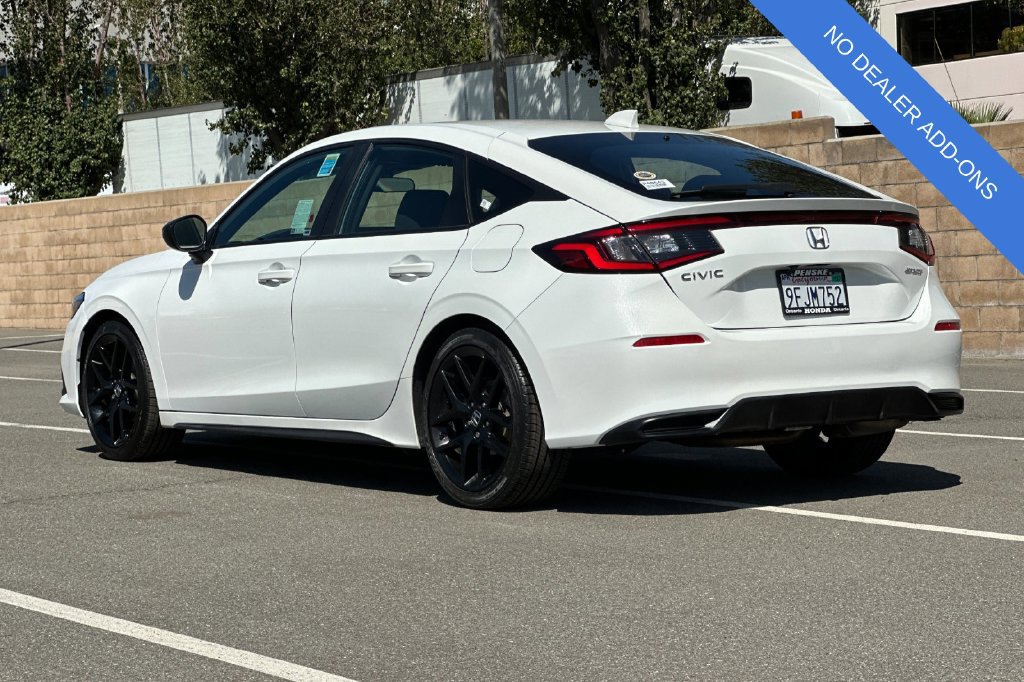 Used 2023 Honda Civic Sport image 6