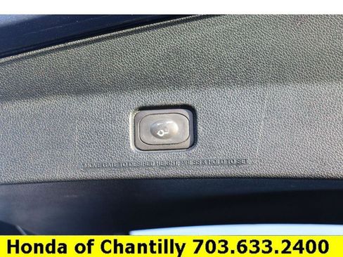 Used 2018 Ford Explorer Limited image 42