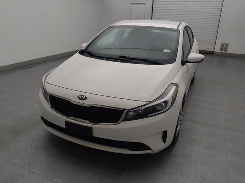 Used 2018 Kia Forte LX image 15